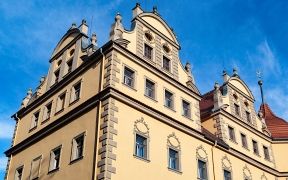 aussenansicht schlosshotel althoernitz sommer 3